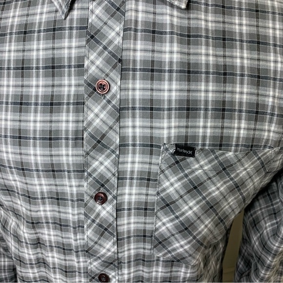 HURLEY Active wear Preppy Gray Plaid Casual Button Down Shirt Chest pocket Sz L - Picture 4 of 13
